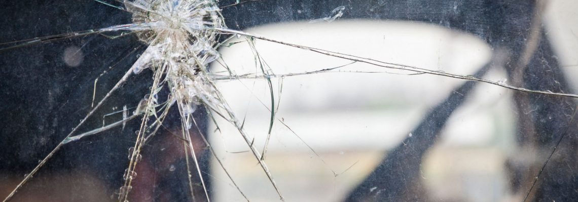 cracked windscreen